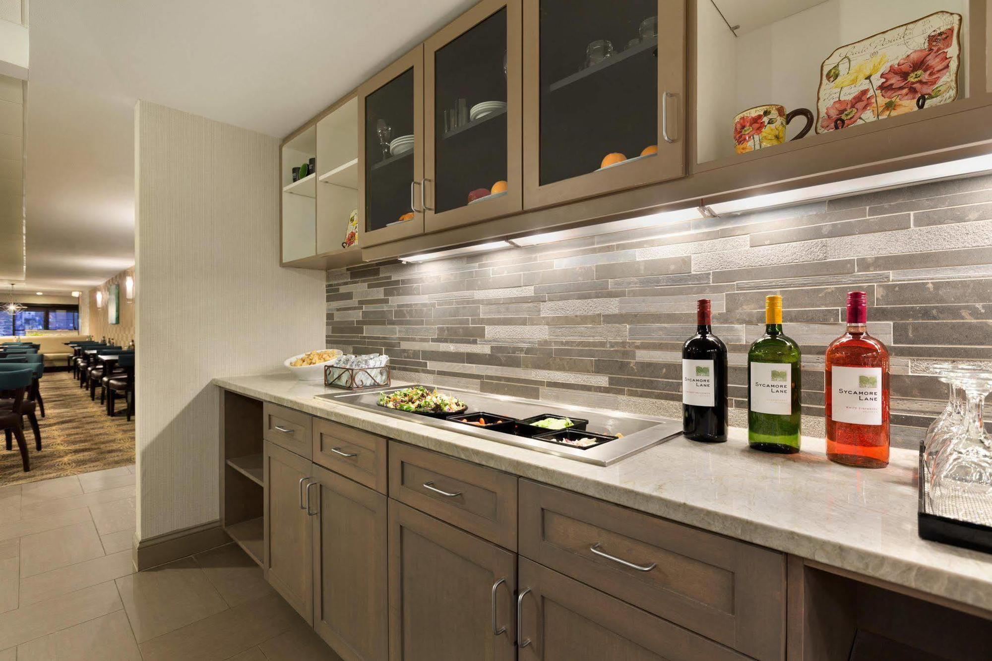 Homewood Suites By Hilton Hartford Downtown Esterno foto